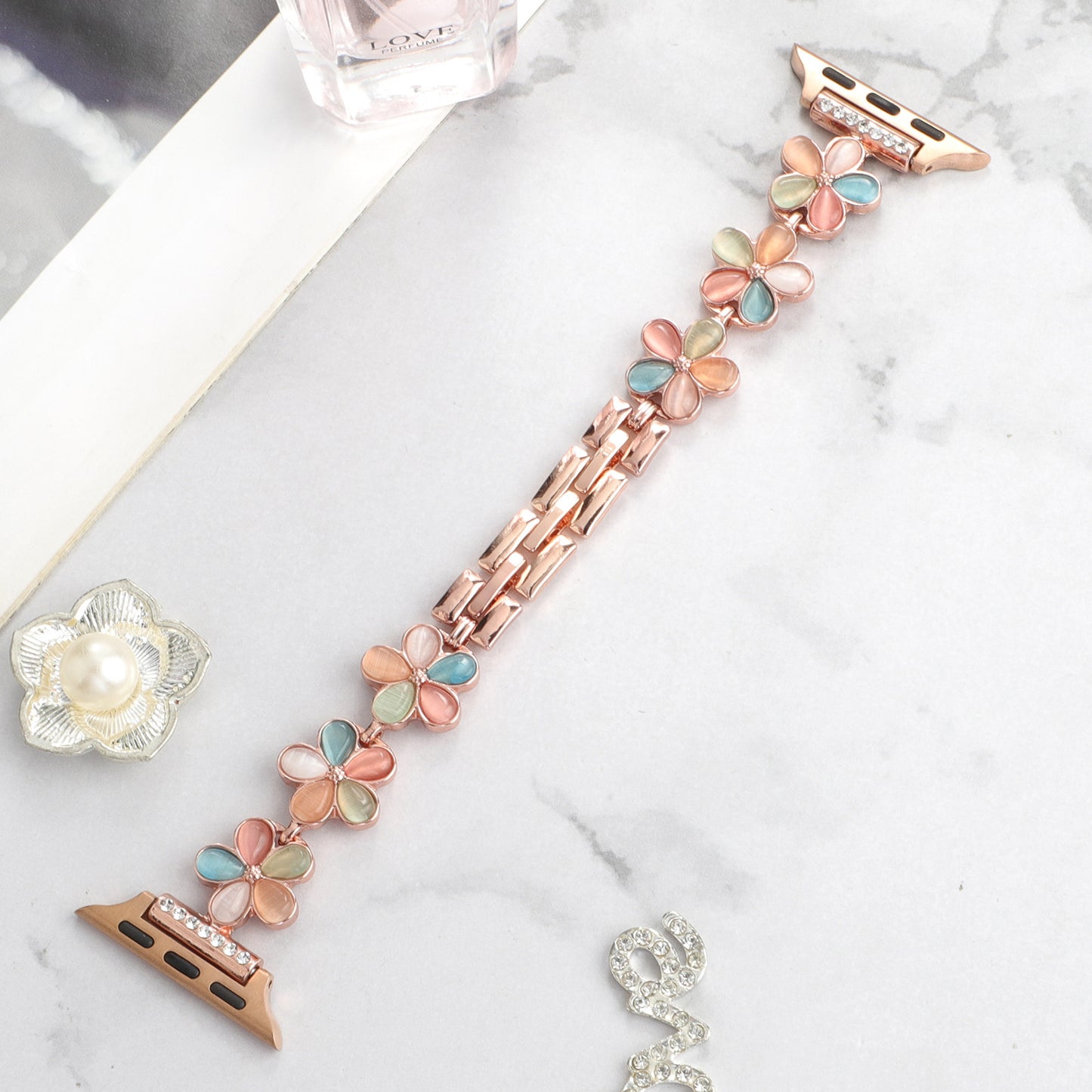 Parthenocissus Grass Metal Chain Strap