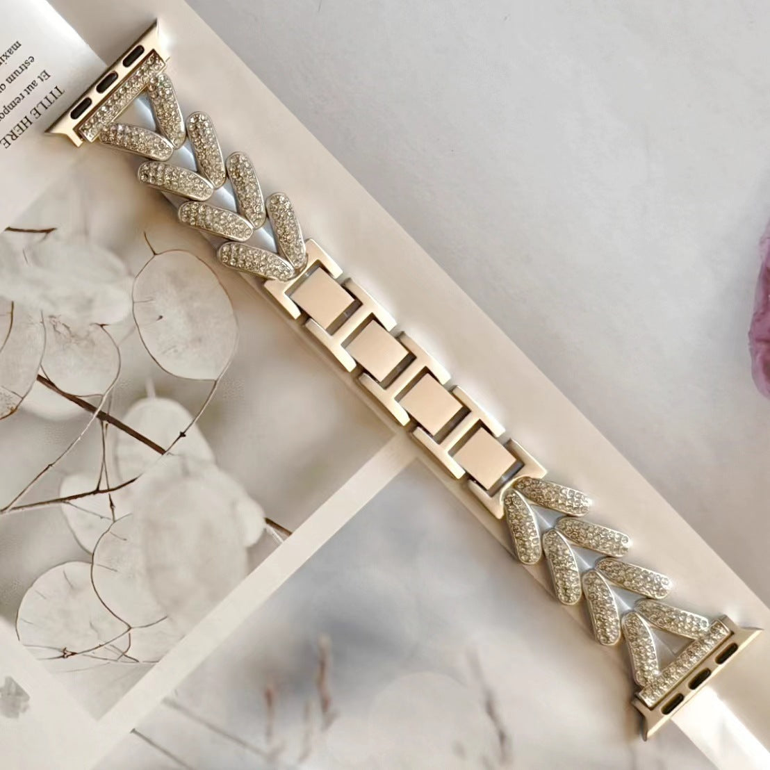 Diamond Rhinestone Metal Strap – Classic Apple-Compatible Watch Band for Women (38/40/41mm, 42/44/45/49mm, 22mm, Ultra 2)