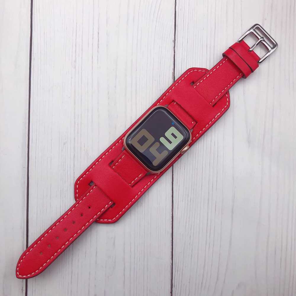 Apple-compatible leather band with structured cuff design for comfort and fashion