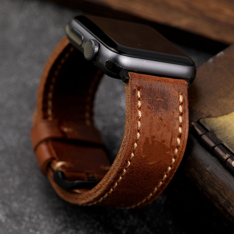 Light brown smartwatch band with timeless leather style