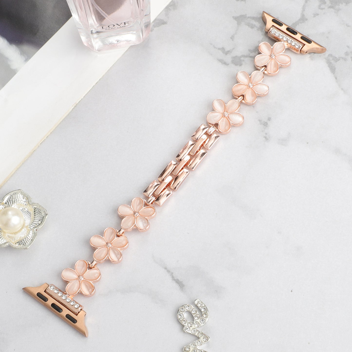 Parthenocissus Grass Metal Chain Strap