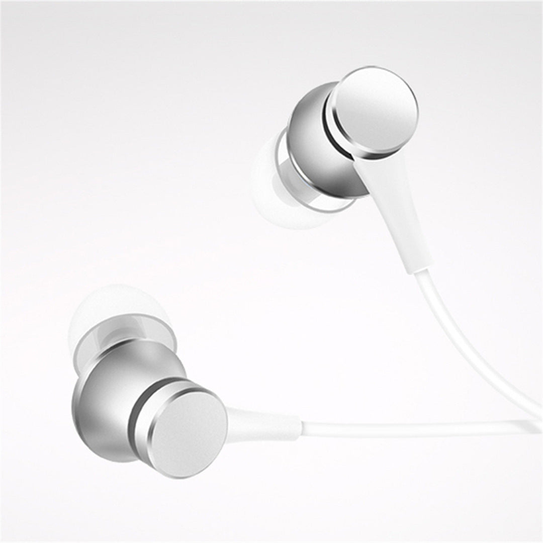 Simple and durable USB-C earbuds for music and calls